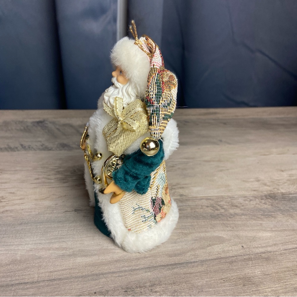 6” Father Christmas, Santa, Ornament, Table‎ Decoration, Green Outfit - Picture 2 of 7